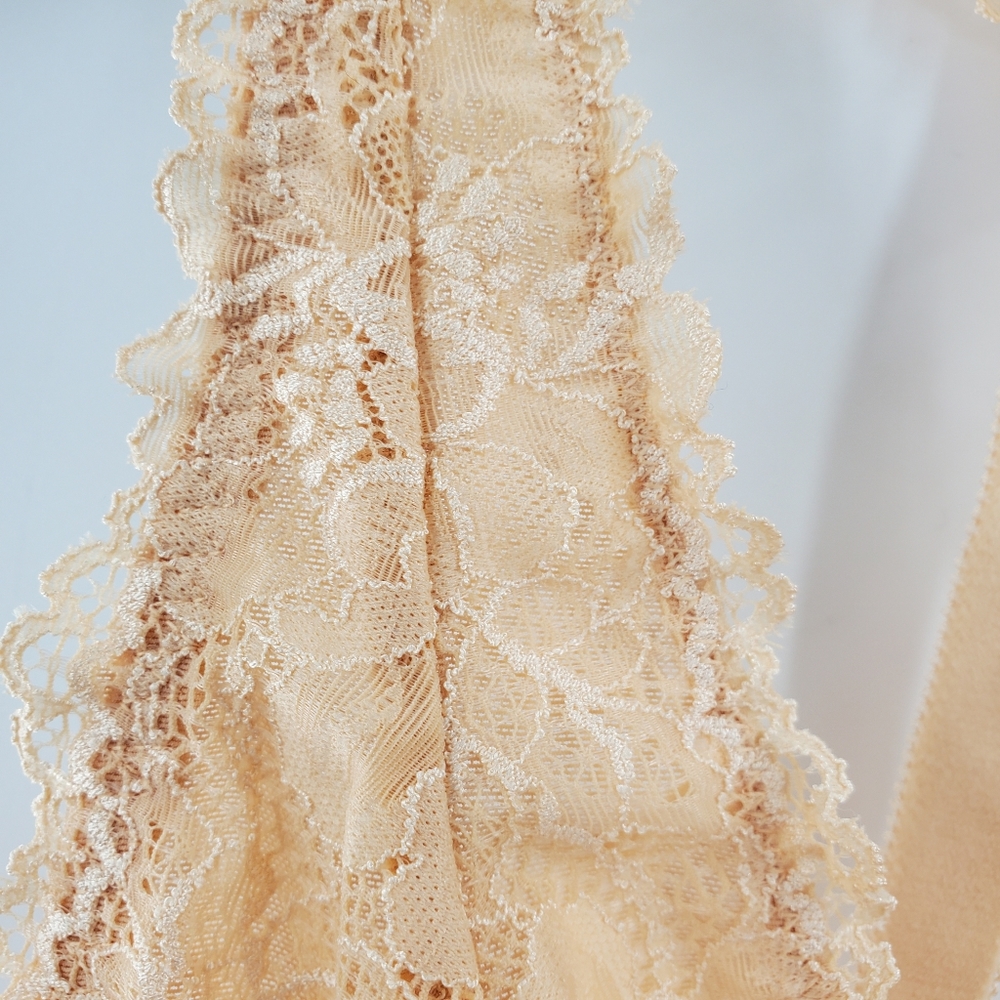 NWT Fenty lace bra cream color crossback size 1X - Picture 6 of 16